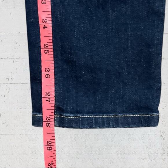 L.L. Bean Women's Signature Premium Skinny Jeans Mid-Rise Button-Front Size 10 - Picture 12 of 12